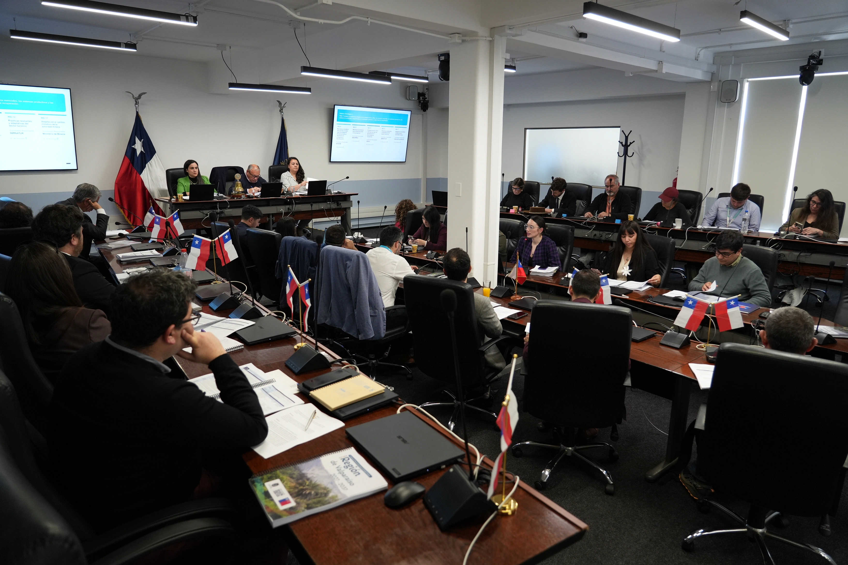 Pasará a consulta ciudadana: Aprueban el anteproyecto de cambio…
