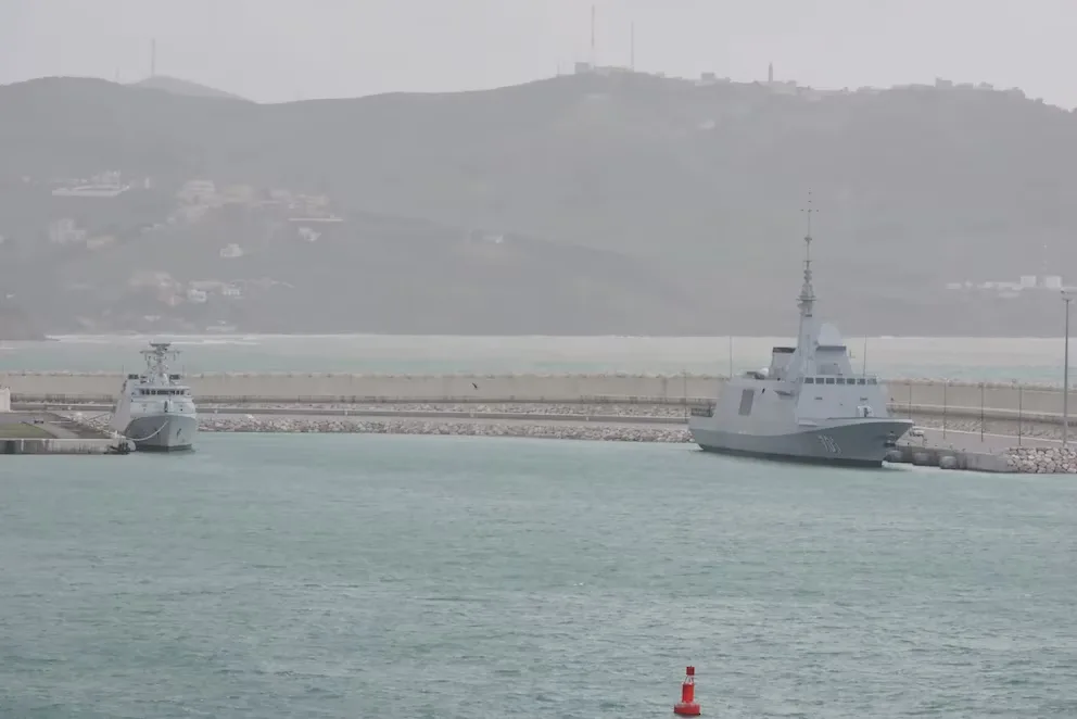 Buques de guerra marroquíes habrían ingresado en aguas españolas de…