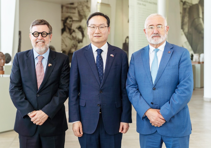 Embajador de Corea aborda lazos bilaterales con el Maule
