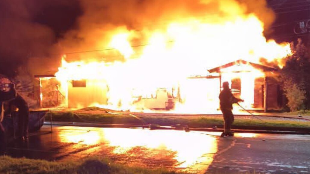 Incendio destruye hogar de adultos mayores en Pitrufquén