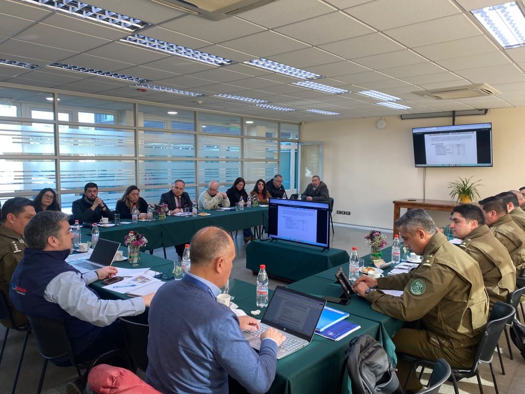 CARABINEROS Y MUNICIPIOS REFUERZAN LA SEGURIDAD ANTE EL AUMENTO DE…