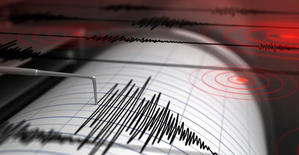 Fuerte sismo afectó a la zona central del país