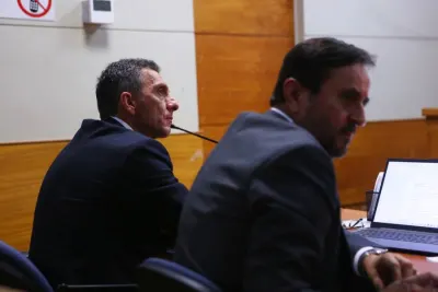 Fiscalía pide prohibir al alcalde de Chillán ingresar a la municipalidad